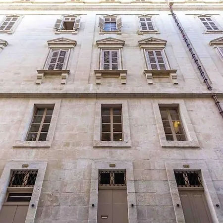 Apartment Stylish House In The Heart Of *