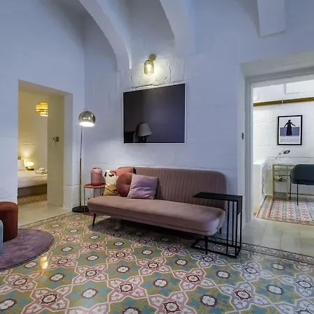 Stylish House In The Heart Of Apartment
